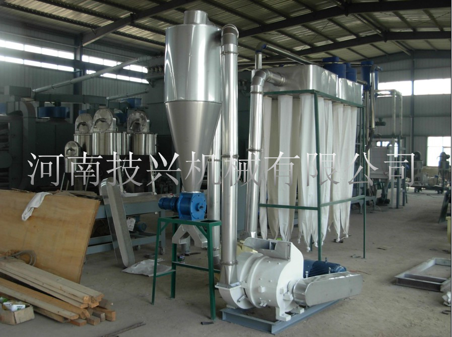 用木粉生產出來的塑木結實耐用，是木粉的典型用途